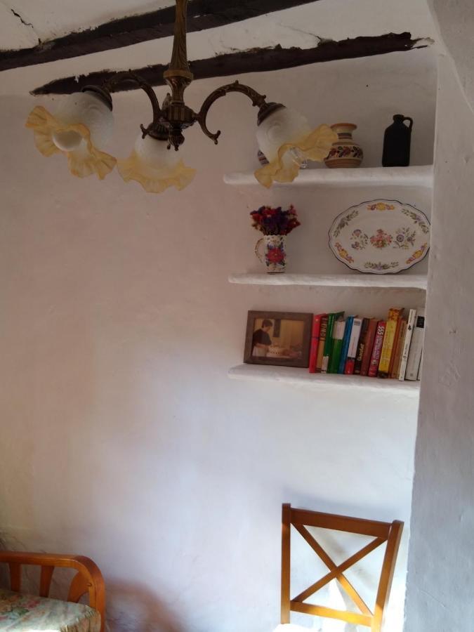 Casa De Amparo Y Jose Manuel Konuk evi Pavies Dış mekan fotoğraf