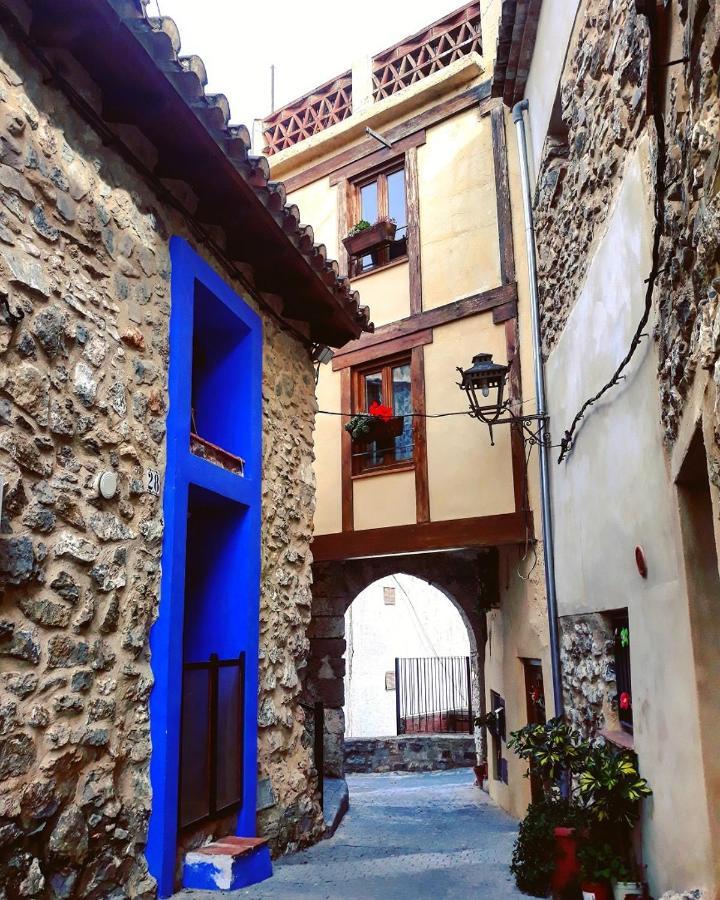 Casa De Amparo Y Jose Manuel Konuk evi Pavies Dış mekan fotoğraf